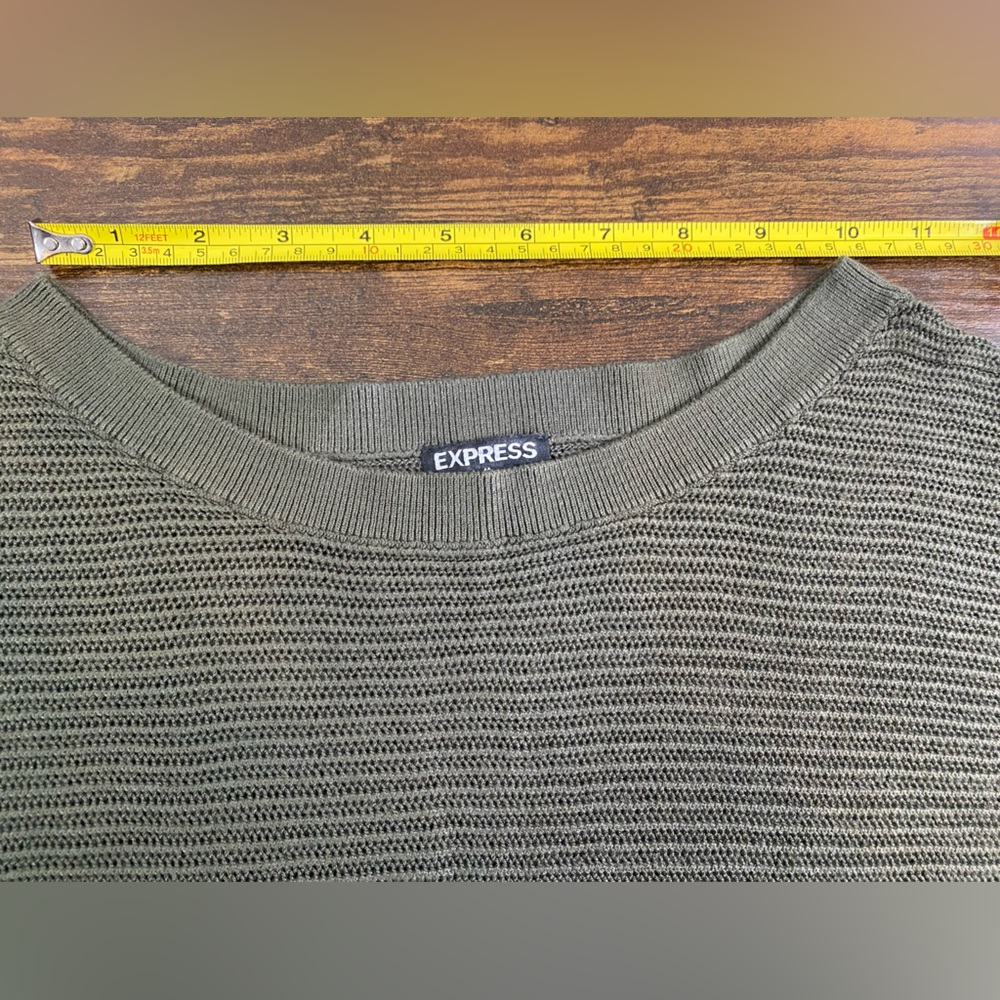 Express open knit top. Olive green size Lrg EUC - Picture 8 of 11